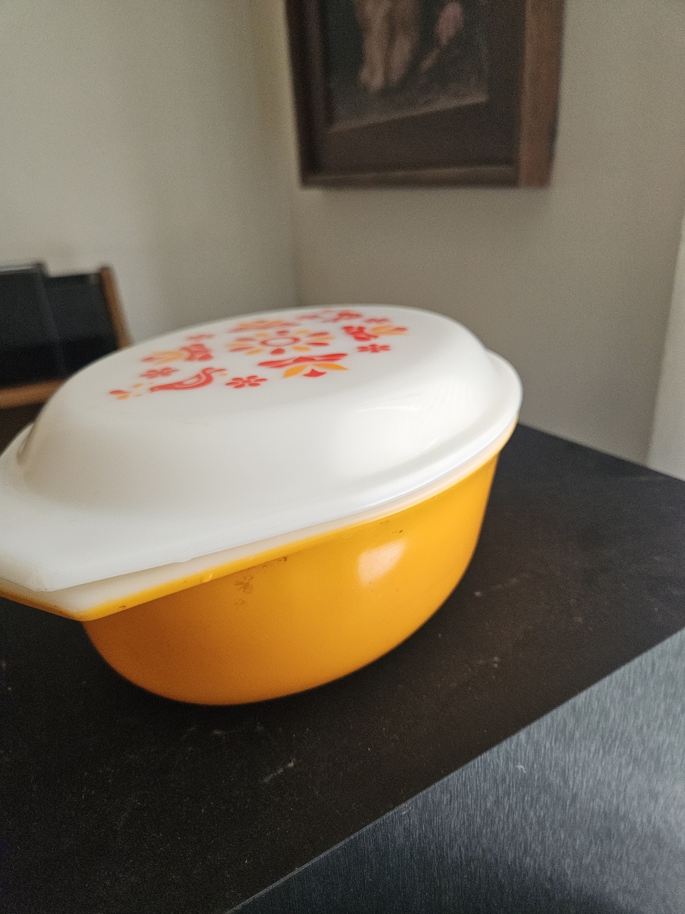 Friendshio Pyrex Vintage Orange Covered Casserole Dish